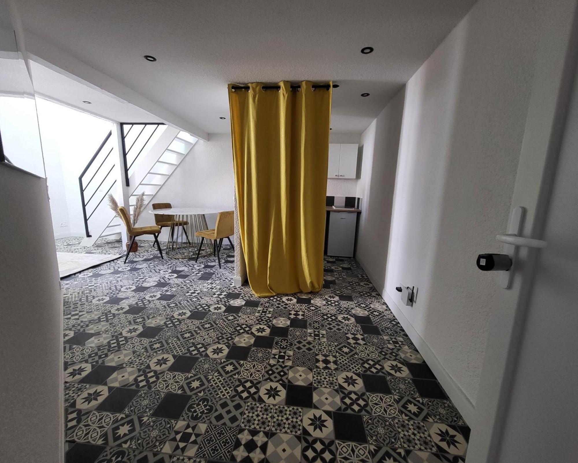 Appartamento Agence Du Sacre Coeur Immobilier Perpignano Camera foto